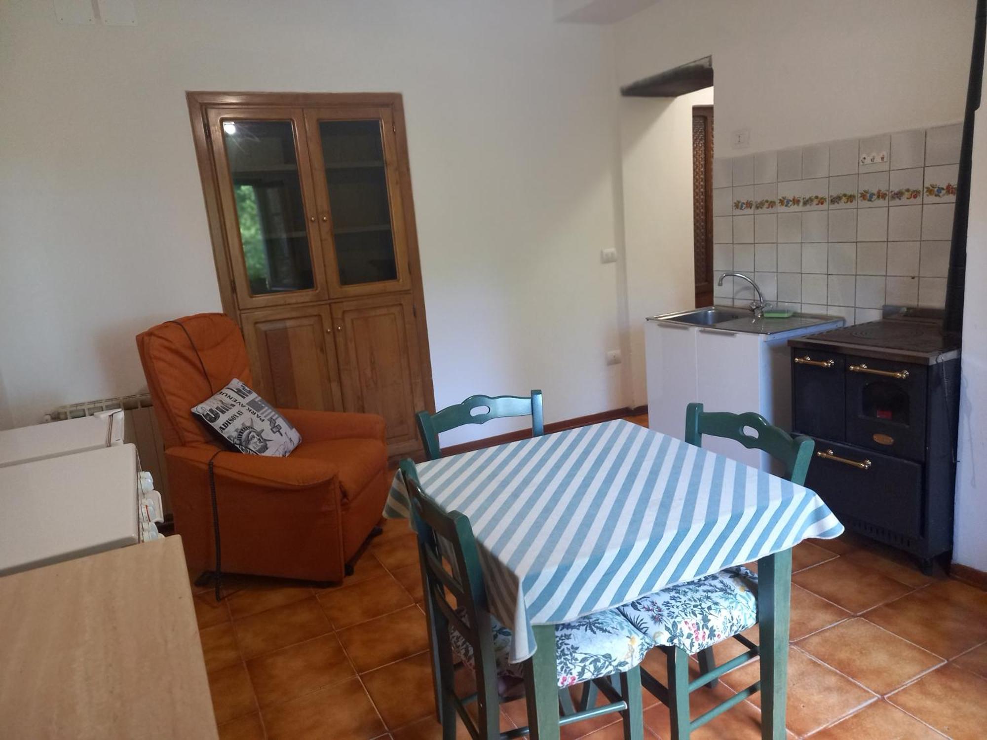 Agriturismo Fonte Magria أبّادييا سان سالفاتور الغرفة الصورة